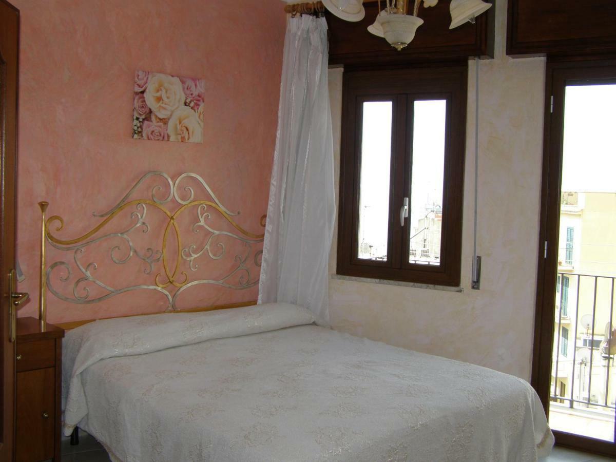 Taormina Castle And Sea View Apartman Kültér fotó