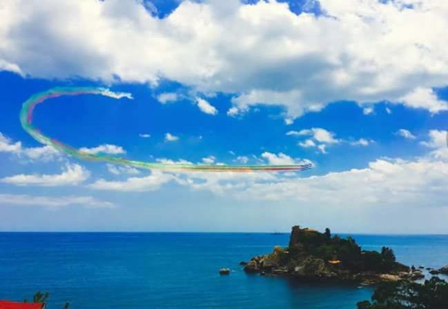 Taormina Castle And Sea View Apartman Kültér fotó